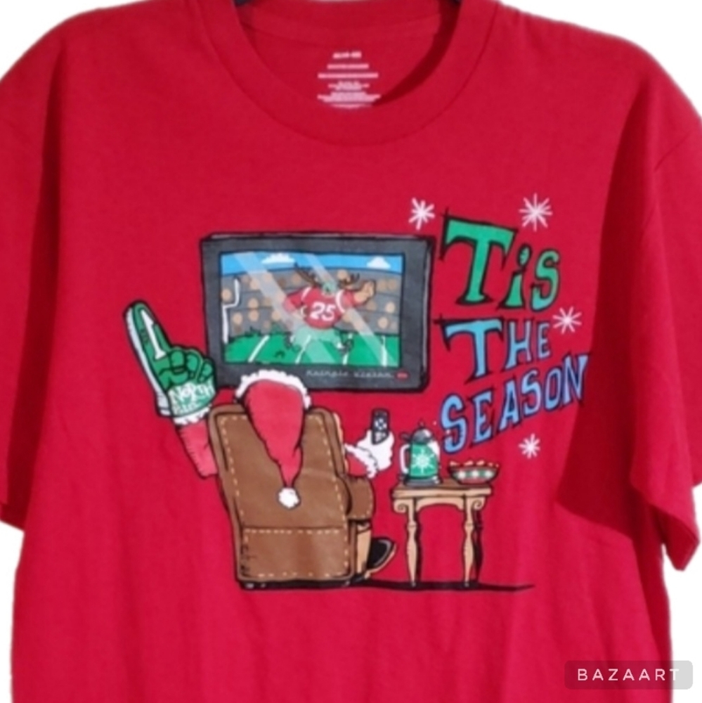CHRISTMAS TEE👈👀